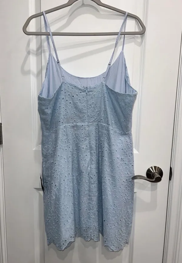 Lulus Women’s Modern Romantic Light Blue Eyelet Lace Mini Dress Size XL New - Image 2