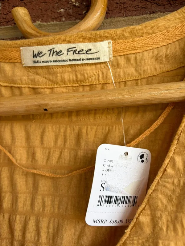 We The Free Sugar Cube Tee Women's Small NWT - Image 3