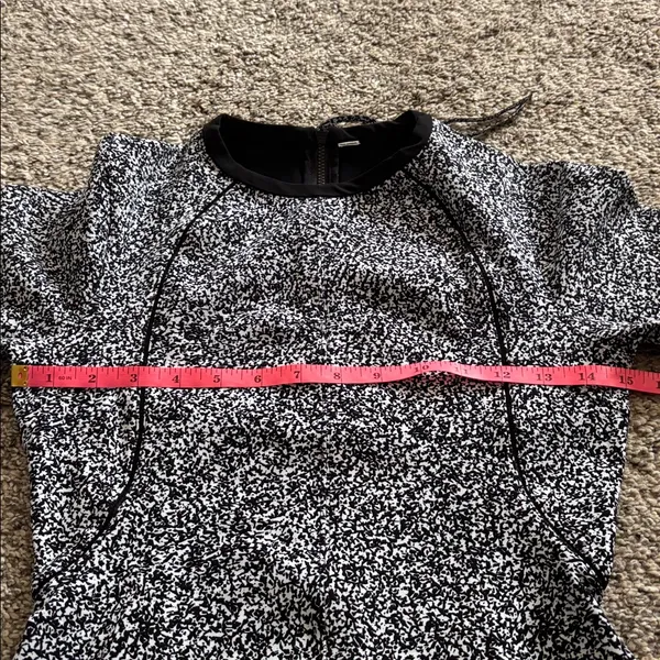 Lululemon &go Til Dawn Bodysuit size 6 - Image 5