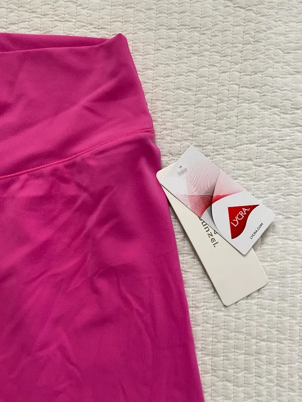 bright pink biker workout shorts size medium - Image 2