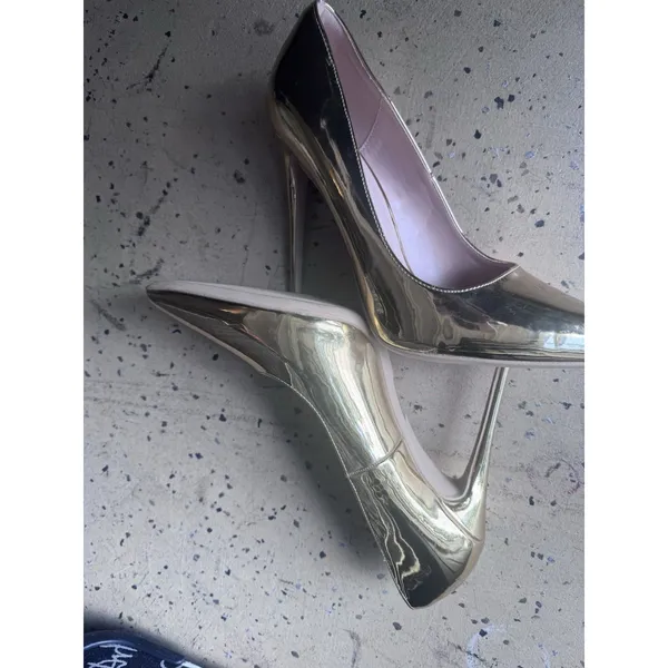 Elisabeth Hang Gold Pumps Heels Size 9.5 - Image 7