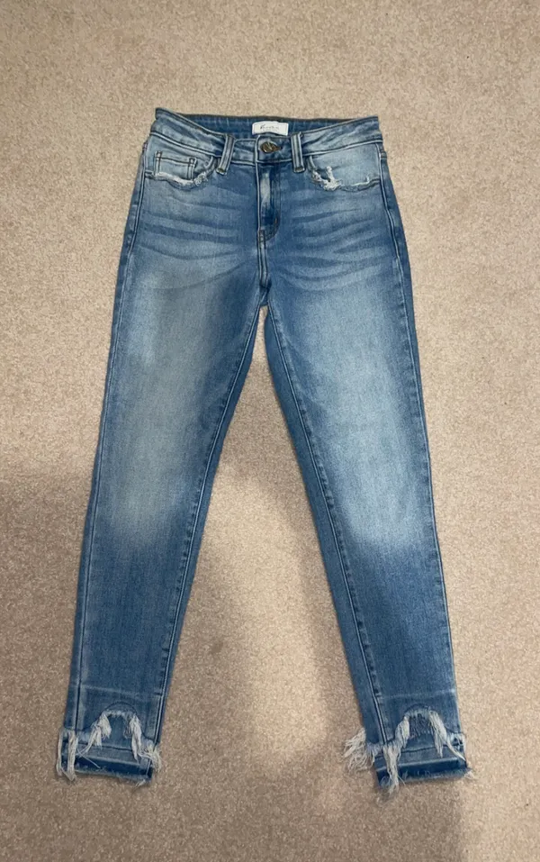 KanCan Mid-Rise Ankle Skinny Jeans - Image 2