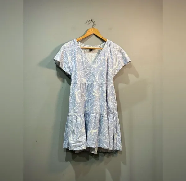 SALE! Light Blue Universal Thread Floral Mini Skater Dress Size S EUC - Image 3