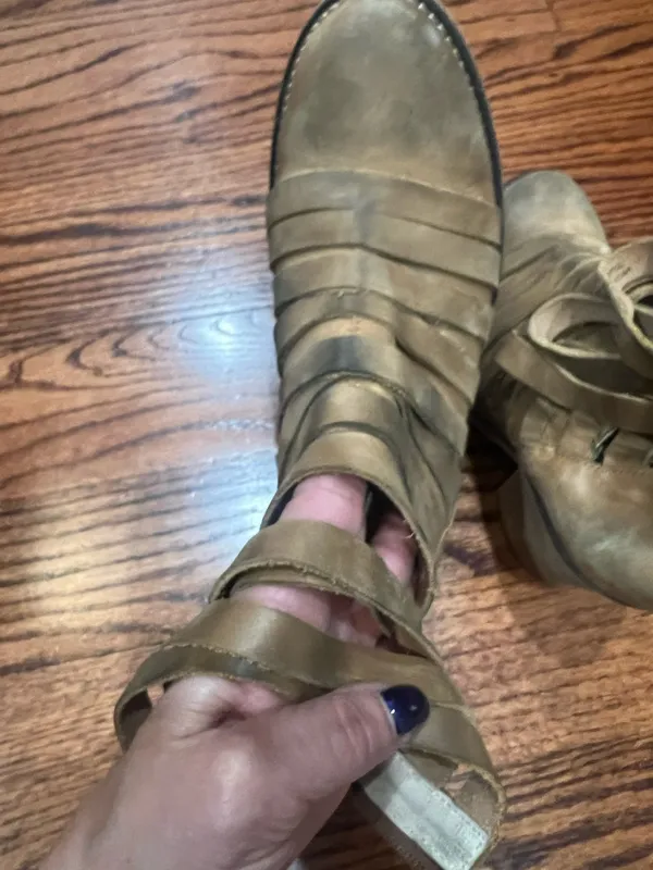 Free People Booties Ankle - Image 9
