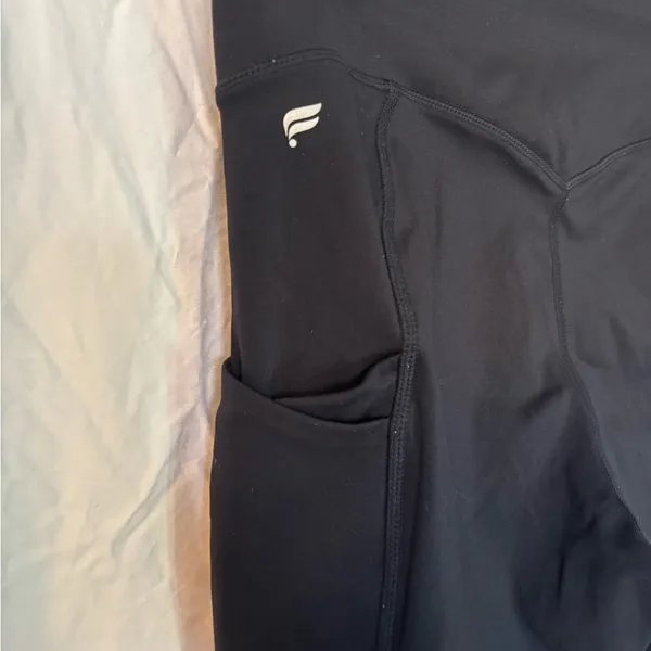 Motion 365 By Fabletics Black High-Waisted Leggings Size Medium - Image 4