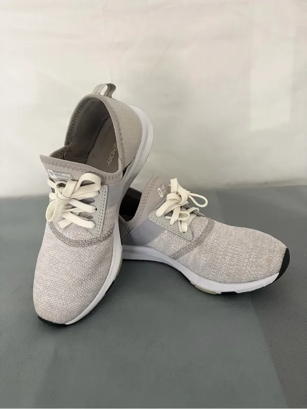 New Balance FuelCore Nergize Gray Mesh Sneakers Womens 7 (B214) - Image 4