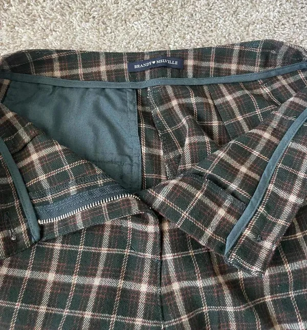 Brandy Melville Green Plaid Trousers - Image 2