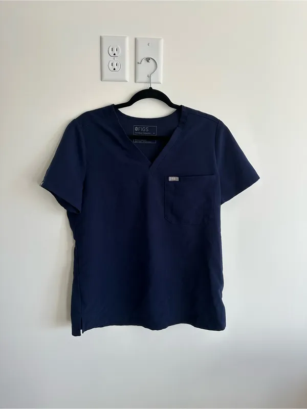 Figs Women’s Catarina Scrub Top in Navy - Image 7