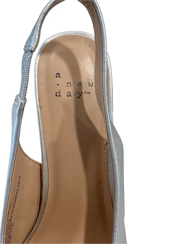 NEW a new day Silver Pointed-Toe Slingback High Heel Pumps - Size: 8 - Image 4