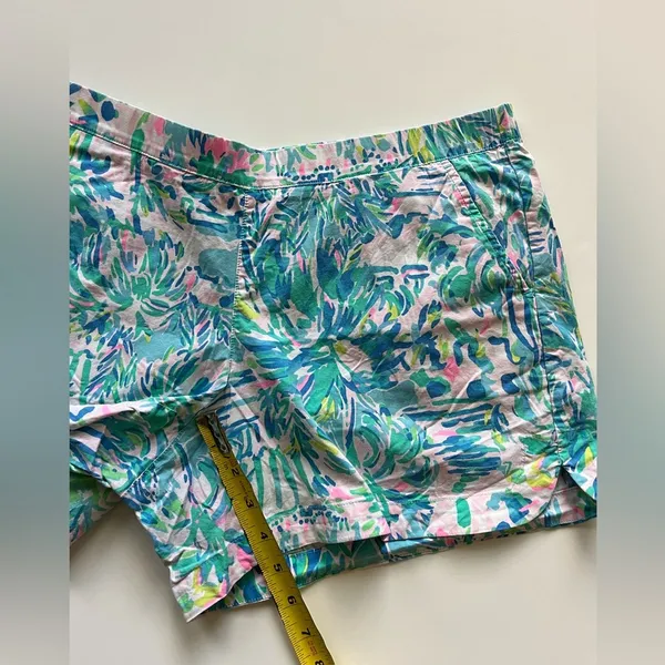 Lilly Pulitzer Ocean Trail Shorts -Size L - Image 6