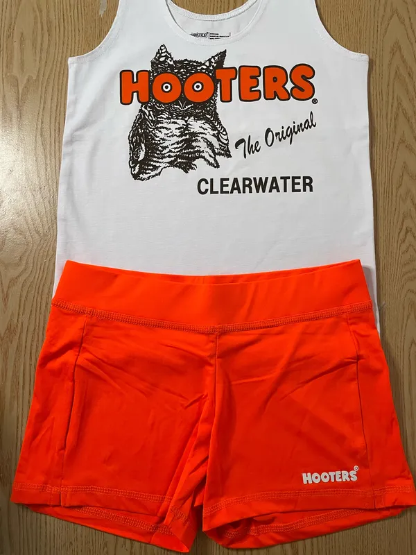 New Hooters girl Uniform tank and shorts Outfit size Medium - Image 2