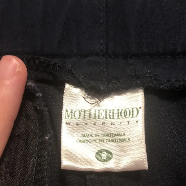 Motherhood Maternity Navy Capris - Image 7
