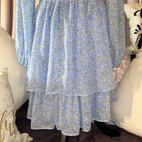 Size XL Long Sleeve Floral Ruffled Dress - Image 10