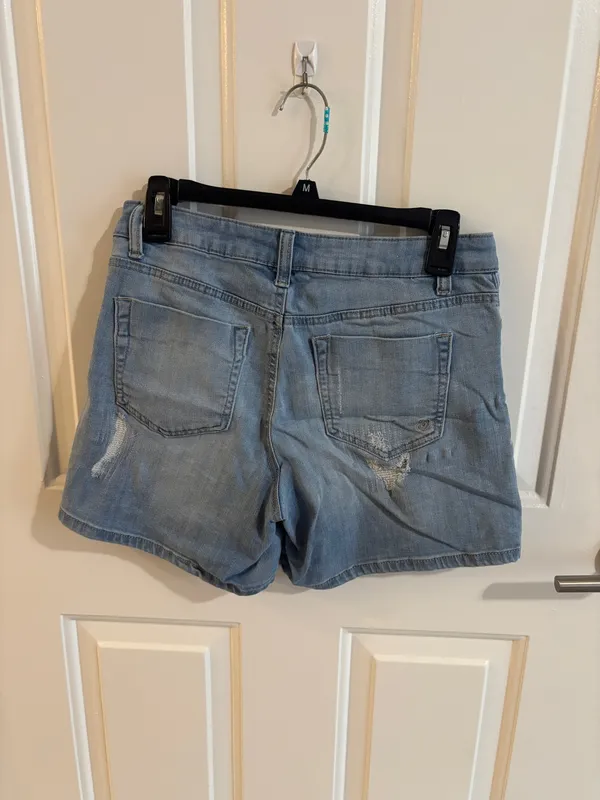 Women’s Jean Shorts - Image 3