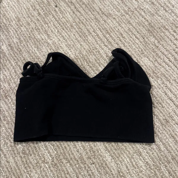 ALO Yoga Black Seamless Sports Bra - Image 2