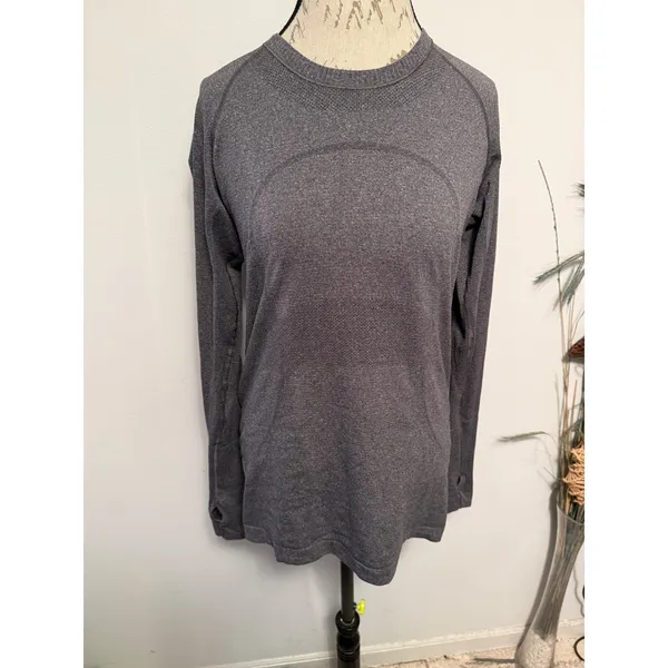 Lululemon Swiftly Tech Long Sleeve Shirt Grey Heathered‎ Size 10 - Image 2