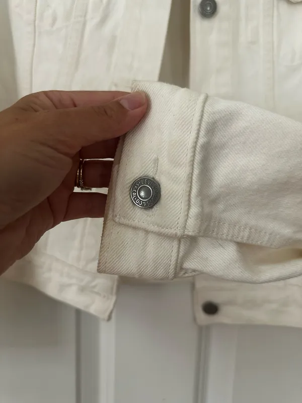 Levi’s Jean Jacket - Image 4