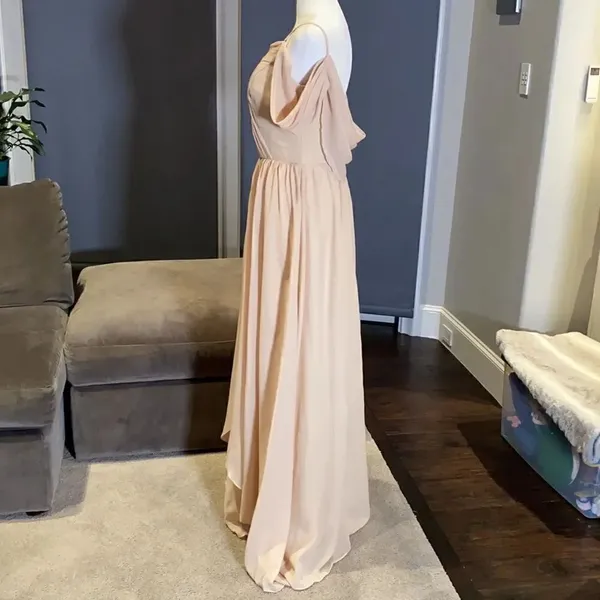 Women’s Chiffon Off the Shoulder Formal Gown Medium NWOT - Image 5