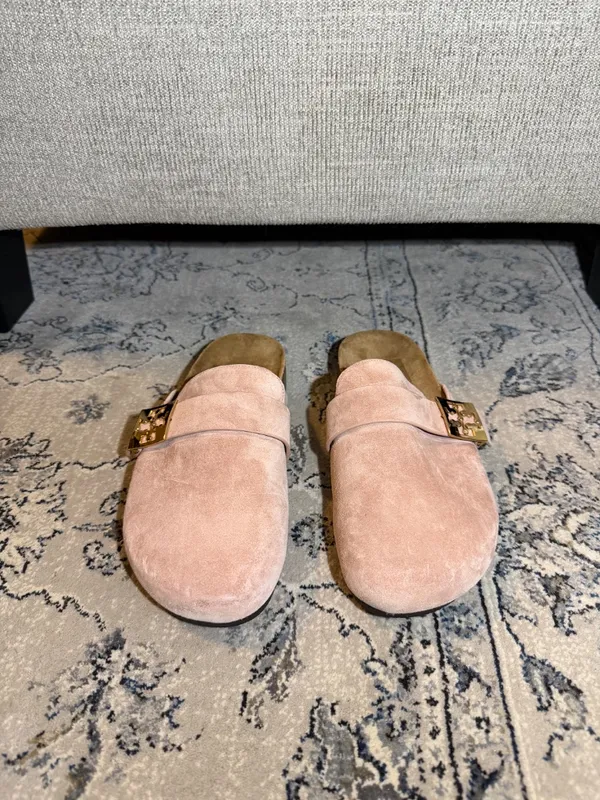 Tory Burch Mellow Mule Suede Pink/Gold - Image 5