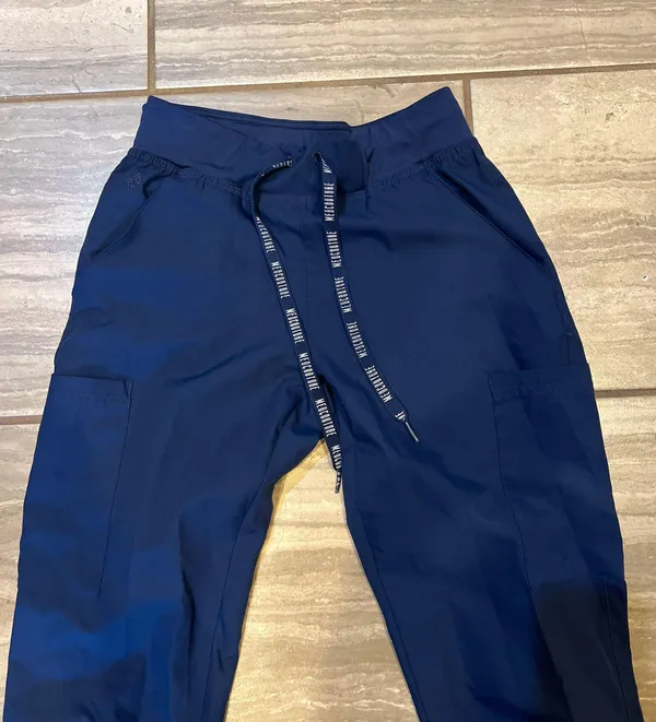 Med Couture Jogger Scrub Pants XS! No :( - Image 2