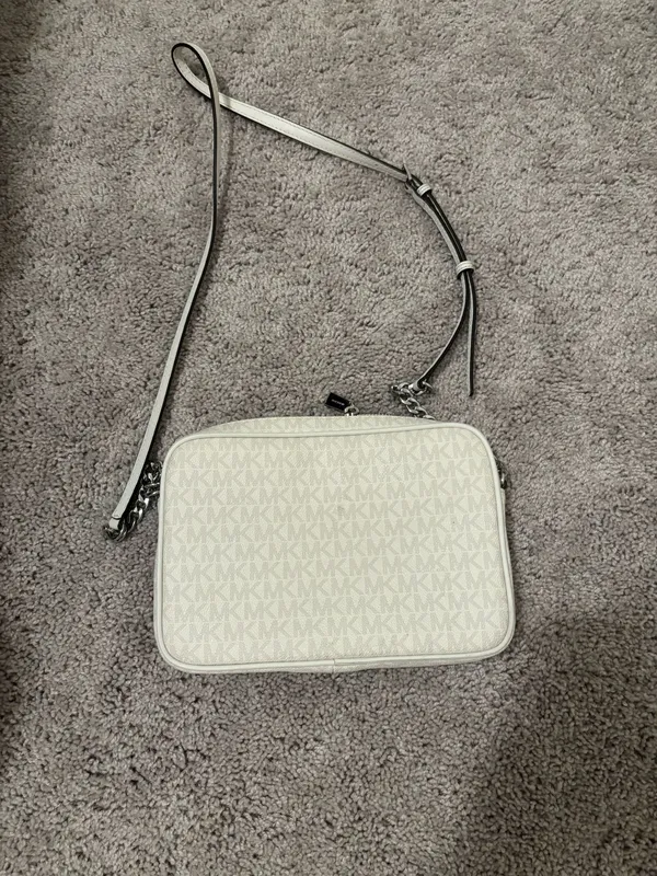 Michael Kors Bag Crossbody - Image 3