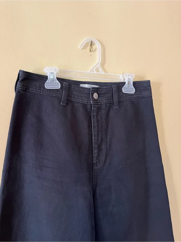 Universal Threads Wide Leg Ankle Black Jeans - Image 2