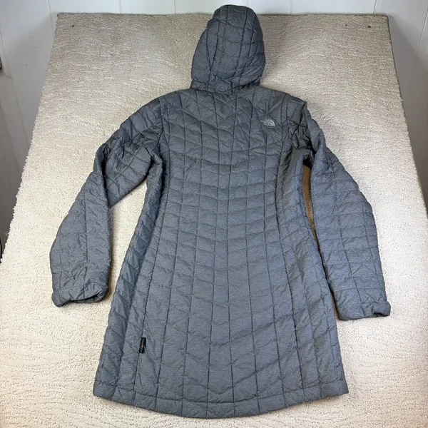 Women's The North Face Size Small Thermoball Eco Parka Puffer Jacket Hooded - Image 7