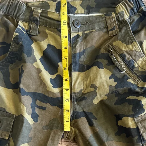 Women’s Camouflage Cargo Pants - Green Camo - Image 9