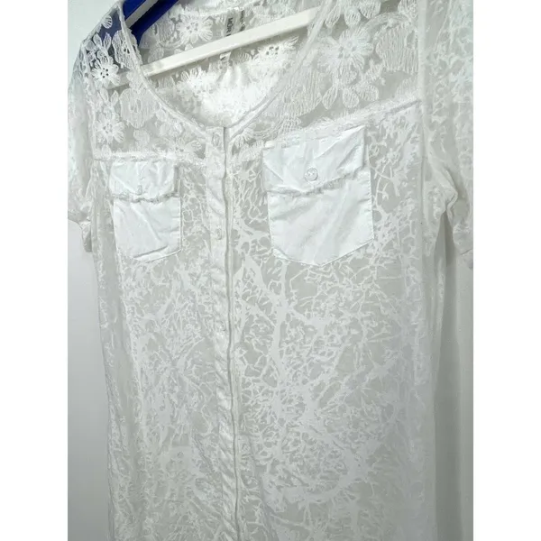 Mur Mur Anthropologie White Burnout Lace Yoke Button Front Top Sheer Size Small - Image 4