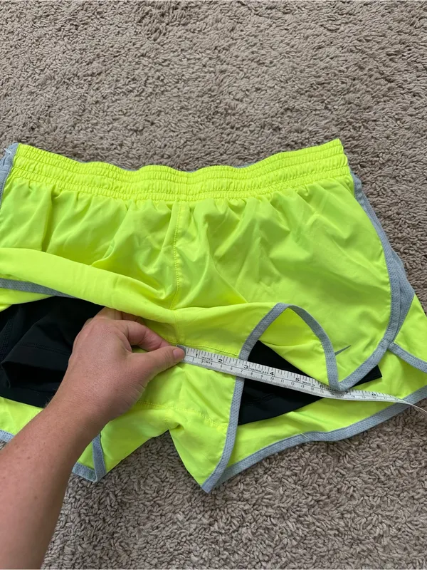 Women's Nike Dri-FIT Tempo Running Neon Yellow Lined Shorts Size L - Image 8