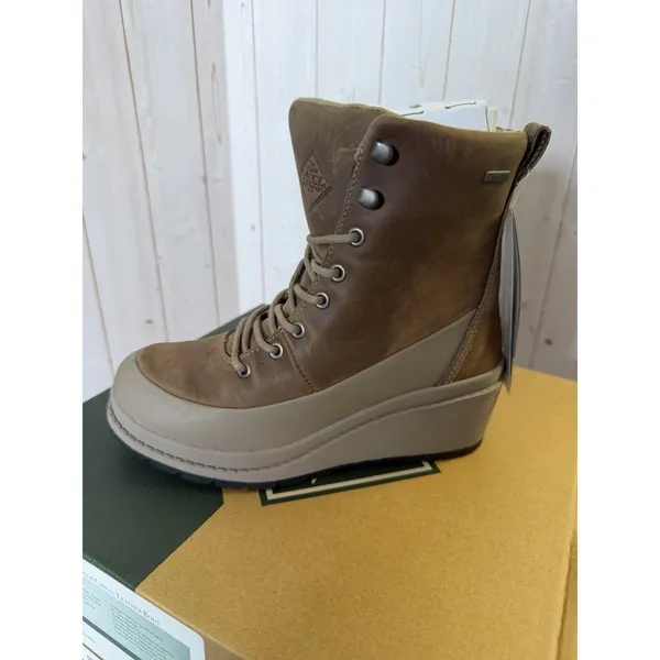 Muck Boot Liberty Wedge Boots Waterproof Women's 5 Taupe Lace Up Leather New - Image 7