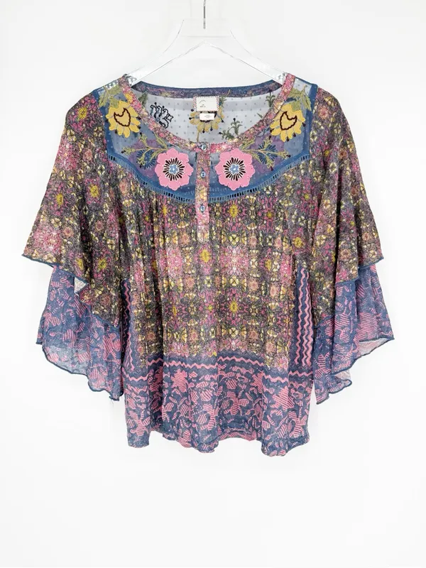 Anthropologie Postmark Embroidered Henley Top Women's M Boho Chic‎ - Image 2