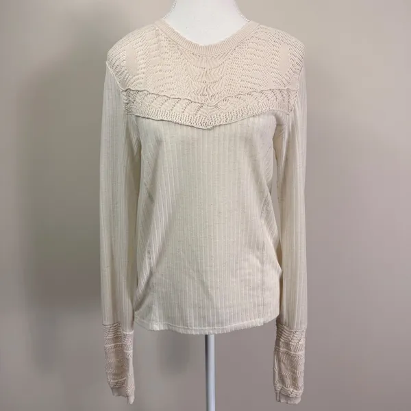 Free People Colette Cream Ribbed Knit Top Crochet Lace Yoke and Cuffs Size Lrg. - Image 3