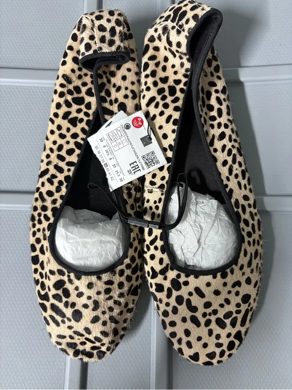 Zara leather animal‎ print ballet flats - Image 4