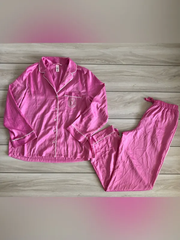 Victoria’s Secret Signature Satin Shine Long Pajama Set Pink Small NWT - Image 4