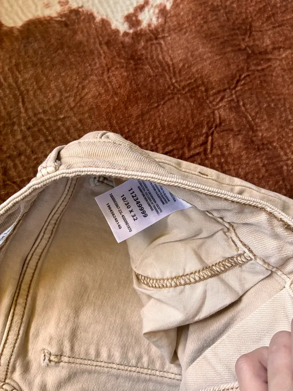 Women's Flare Jeans Beige Bell Bottom Pants Wranglers size 10/30 X 32 High rise fierce flares - Image 6