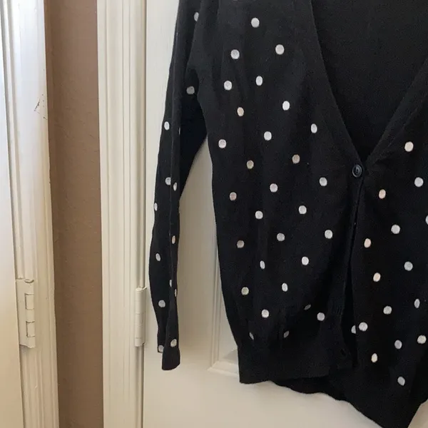 FINAL MARKDOWN Forever 21 cardigan small - Image 2
