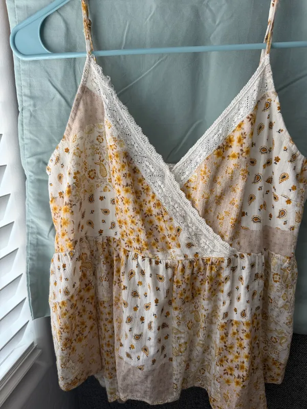 American Eagle Floral Patchwork Lace Cami Top  - Image 3