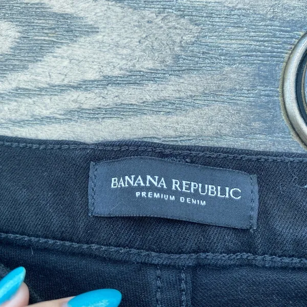 Banana Republic High Rise Black Skinny Jeans Size 25 Short Raw Hem 0 - Image 4