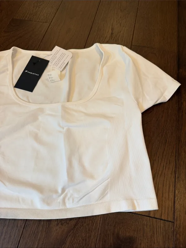 Fabletics Women's Scoop Neck Crop Top - White Size XL - NWT - C71-006 - Image 4
