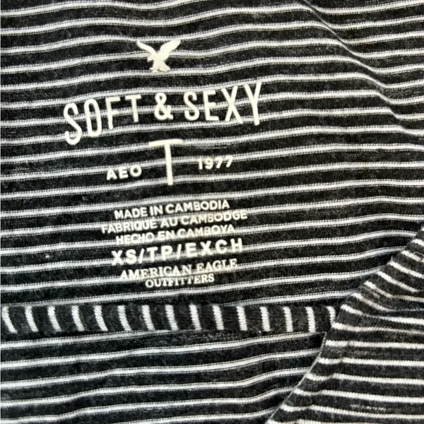AE flare sleeve stripe soft sexy tee XS - Image 4