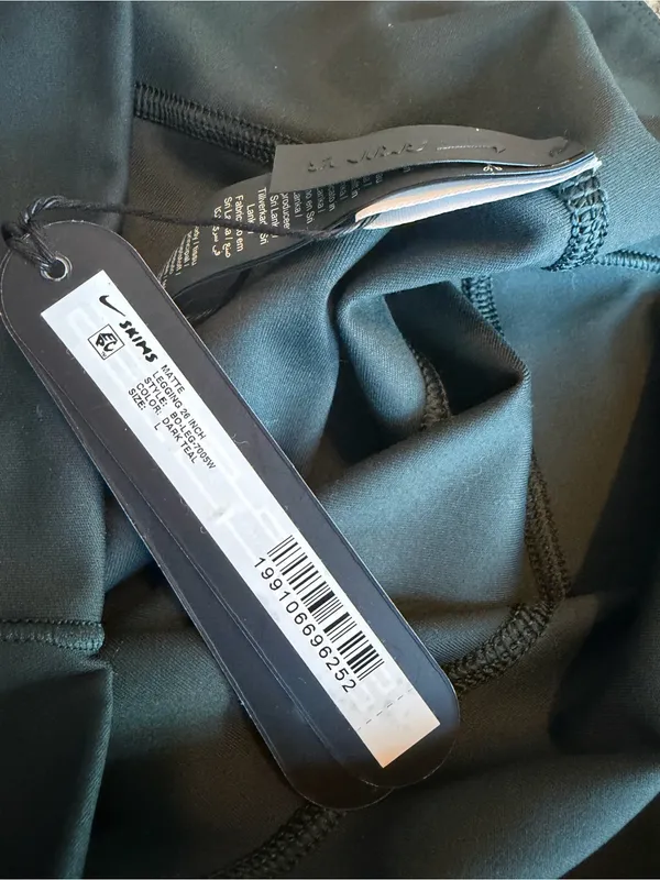 NikeSKIMS Dark Teal Matte Leggings High Waist Inch Workout Way Large Women's NWT - Image 11