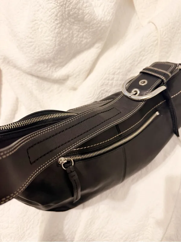 Coach Soho Black Leather Pleated Hobo Shoulder Bag Purse F13731 * - Image 7