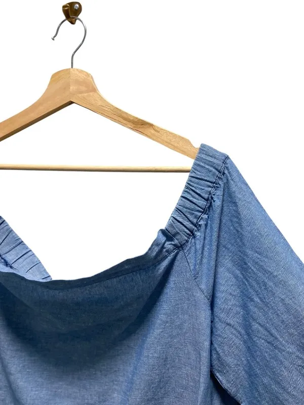 Free People Show Me Some Shoulder Chambray Top Blue Size L Minimalist Boho Beach - Image 11