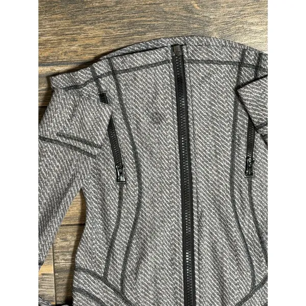 Lululemon Define Jacket‎ Gray Black White Herringbone Full Zip Athletic Size 2/4 - Image 3