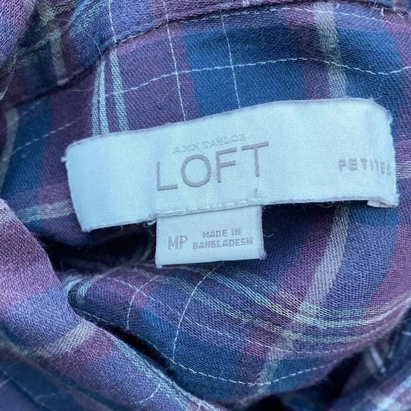 Ann Taylor‎ LOFT Petites Blouse - Image 4