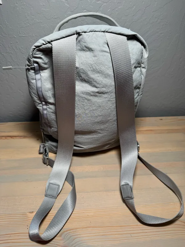 Lululemon City Adventurer Backpack 17L - Image 3