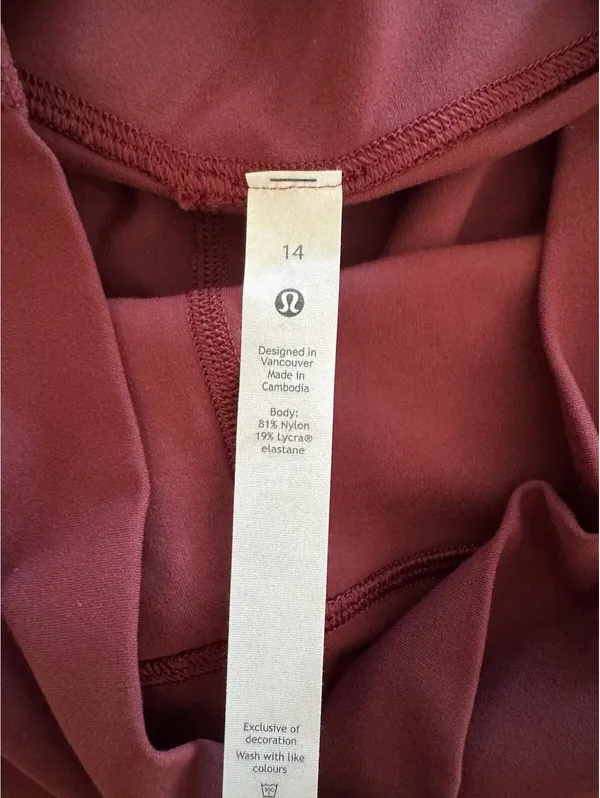 Lululemon Align High Rise 25” Red Merlot Size 14 NWT - Image 6