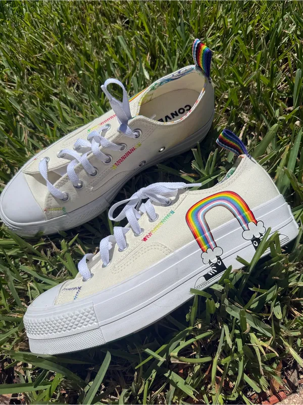Converse Chuck Taylor All-Star Lift Low LGBT - Image 3