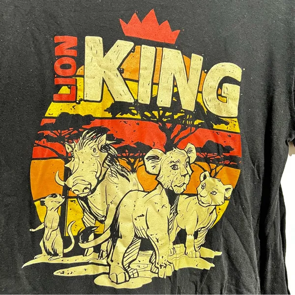 T shirt Lion king :box B: Size M - Image 2